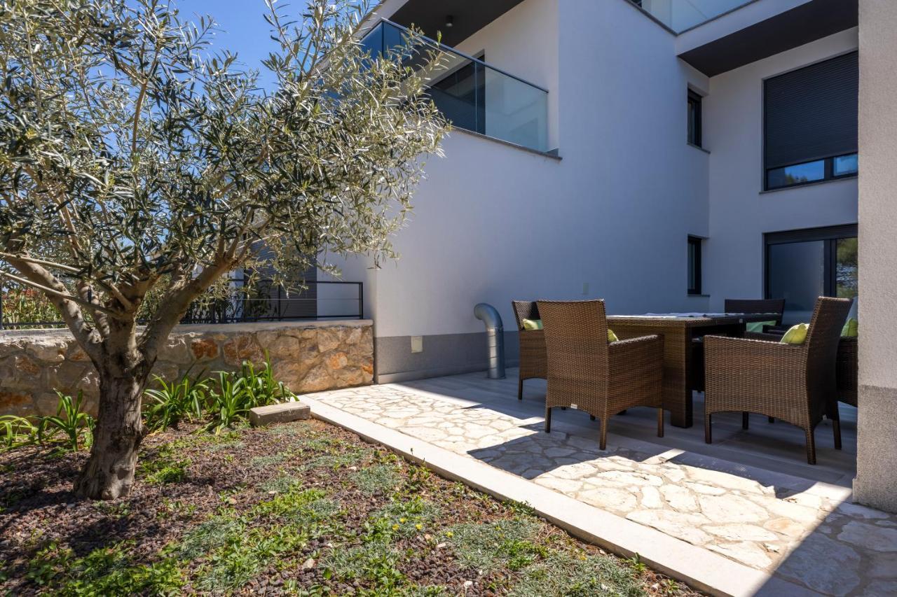 Apartments Olea Mali Lošinj Eksteriør bilde