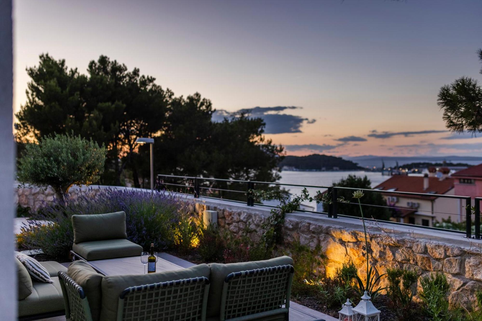 Apartments Olea Mali Lošinj Eksteriør bilde
